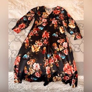 Kate & Lily Floral Black Maxi Dress